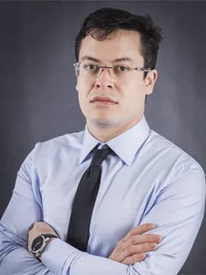 Retrato de Daniel Paz, Neurocirurgião