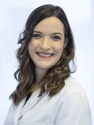 Retrato de Maíra Medeiros, Neurologista